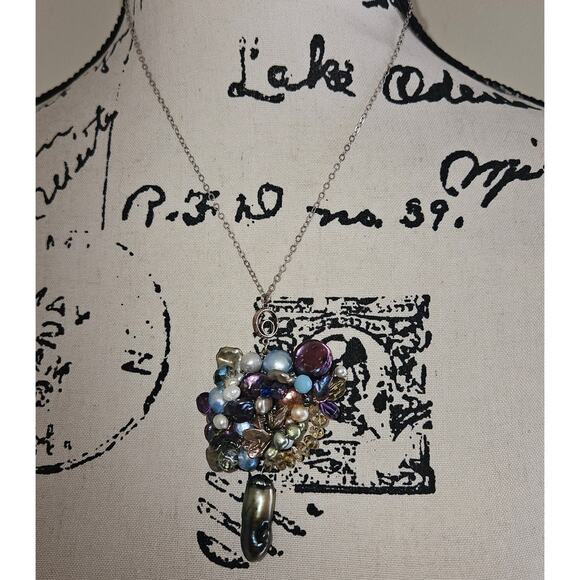 New!! One of a Kind Cluster Pendant Necklace by K Journey - Picture 2 of 5